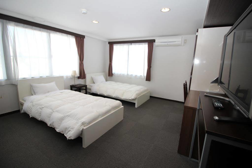 Hotel Chrysantheme Kyōto Exterior foto
